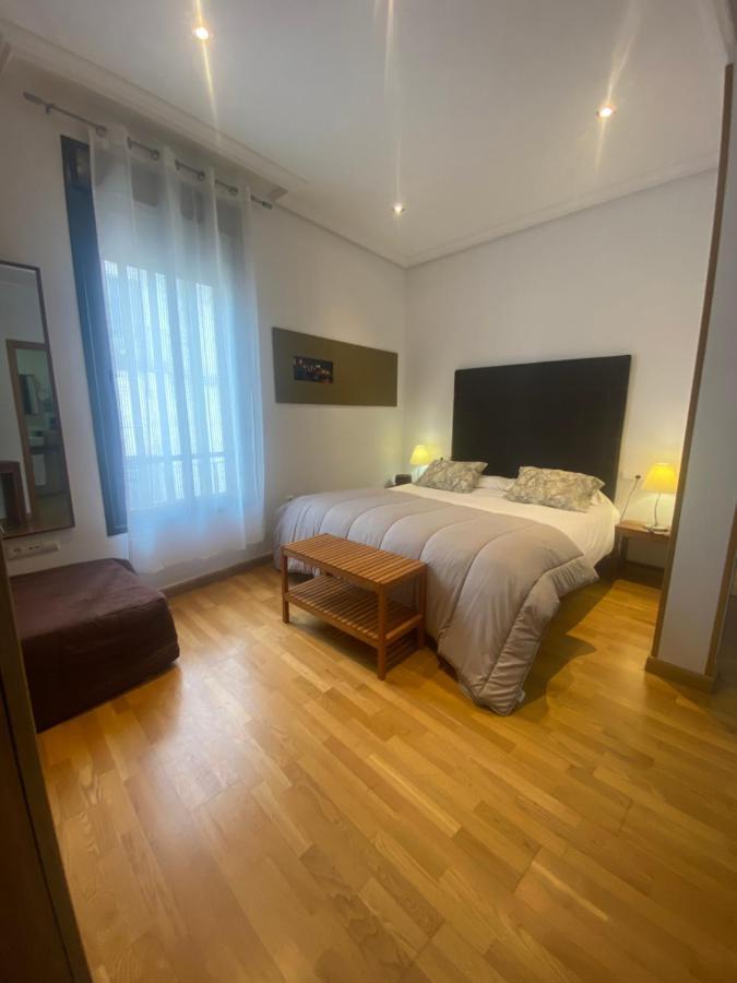 Apartamentos Caces Kültér fotó