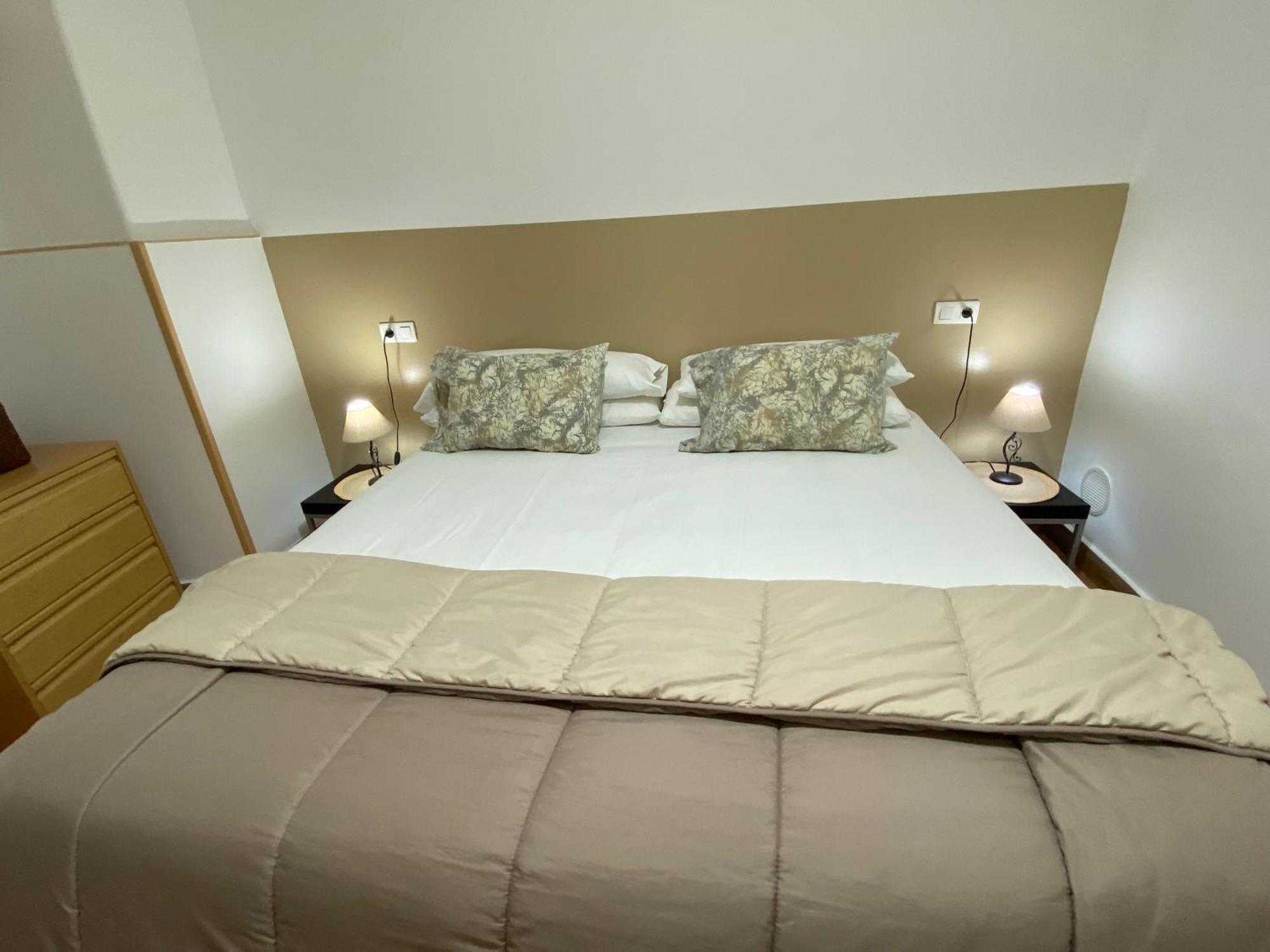 Apartamentos Caces Kültér fotó